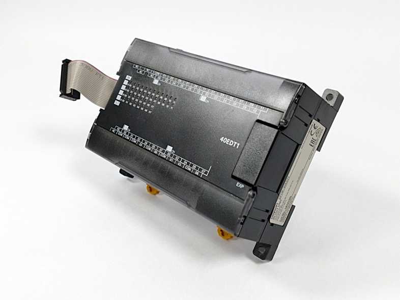 OMRON CP1W-40EDT1 In/Out Unit