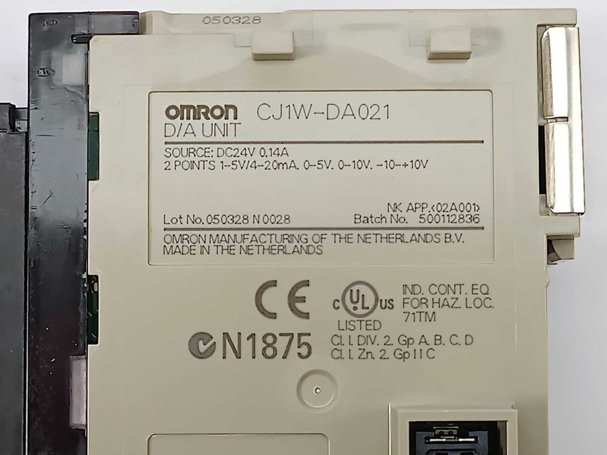 OMRON CJ1W-DA021 D/A UNIT