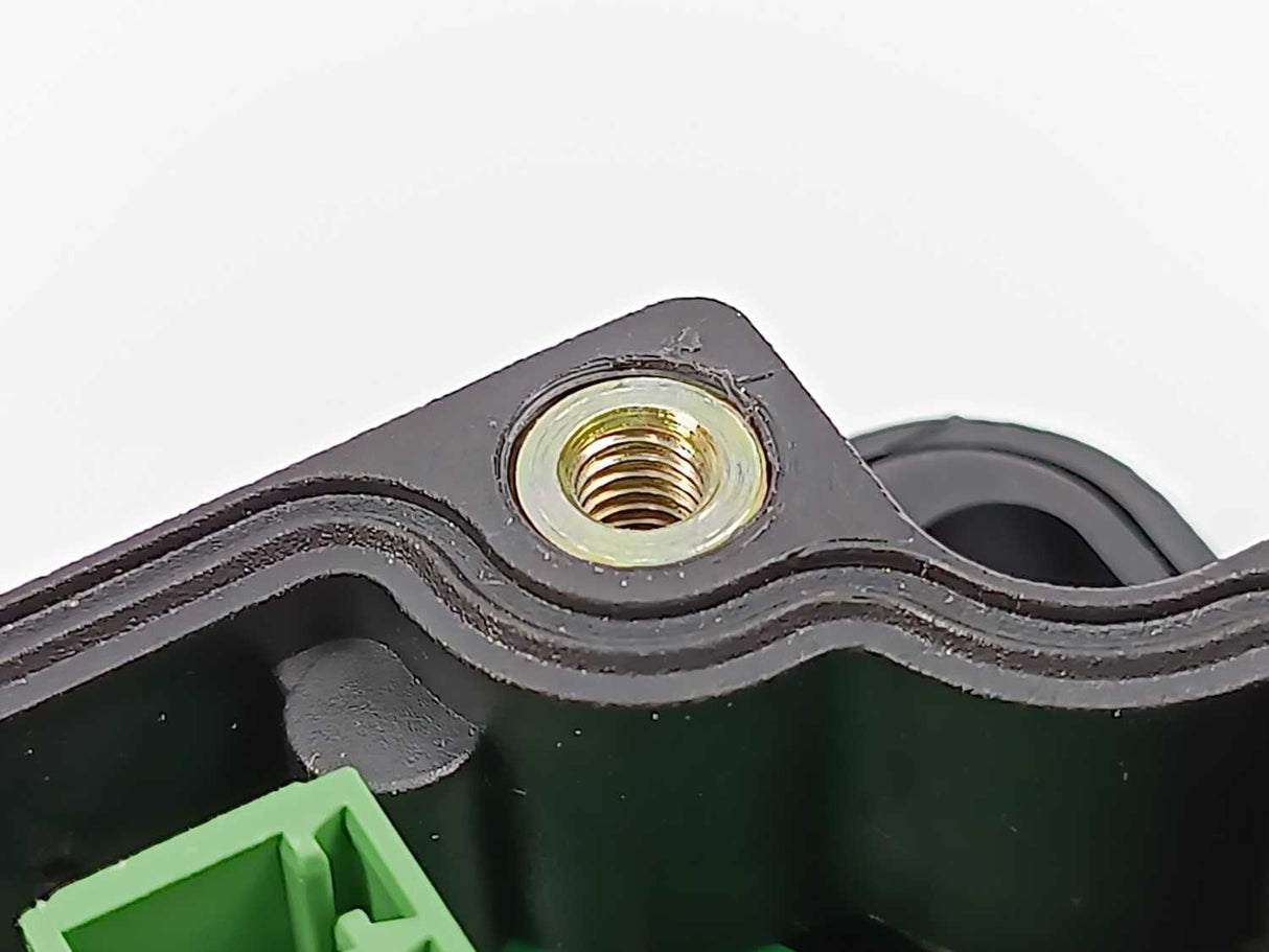 MURR Elektronik 27114 MVP12 54PM 5T 4-Way Distribution Box