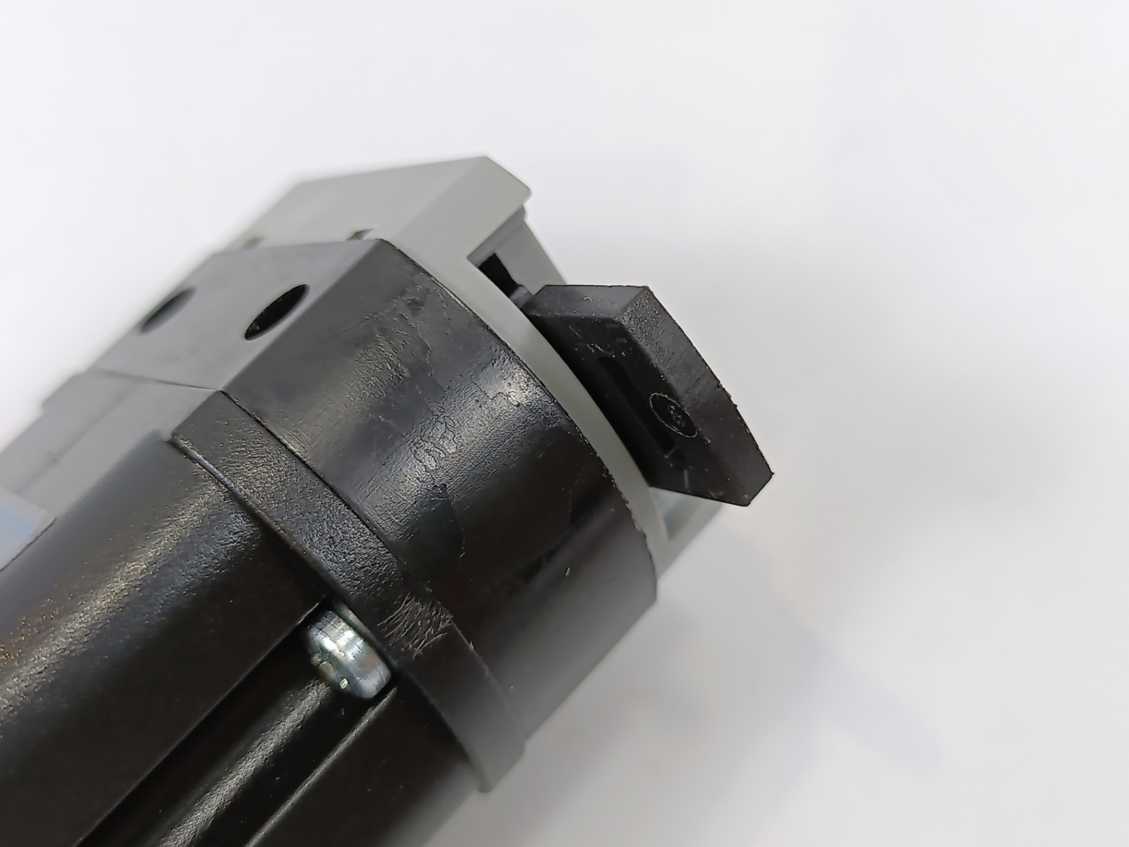 Festo 11914 SV-5-M5-B, Front panel valve