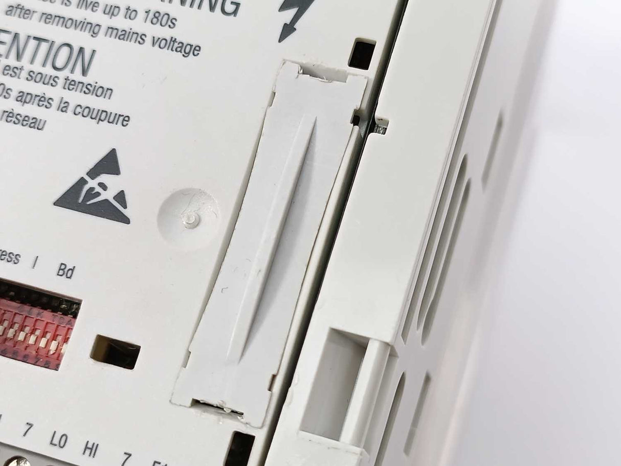 LENZE E82EV371C2C Inverter Drive E82EV371K2C + E82ZAFSC100 13141952