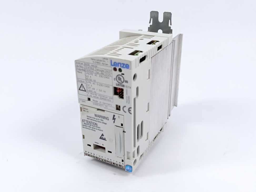 LENZE E82EV371C2C Inverter Drive E82EV371K2C + E82ZAFSC100