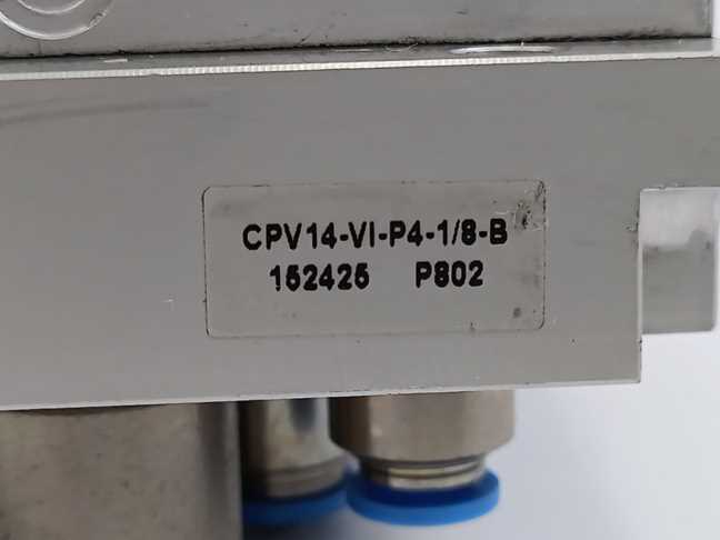Festo 18260 CPV14-GE-FB-4 Valve Terminal w/ 152425 CPV14-VI-P4-1/8-B