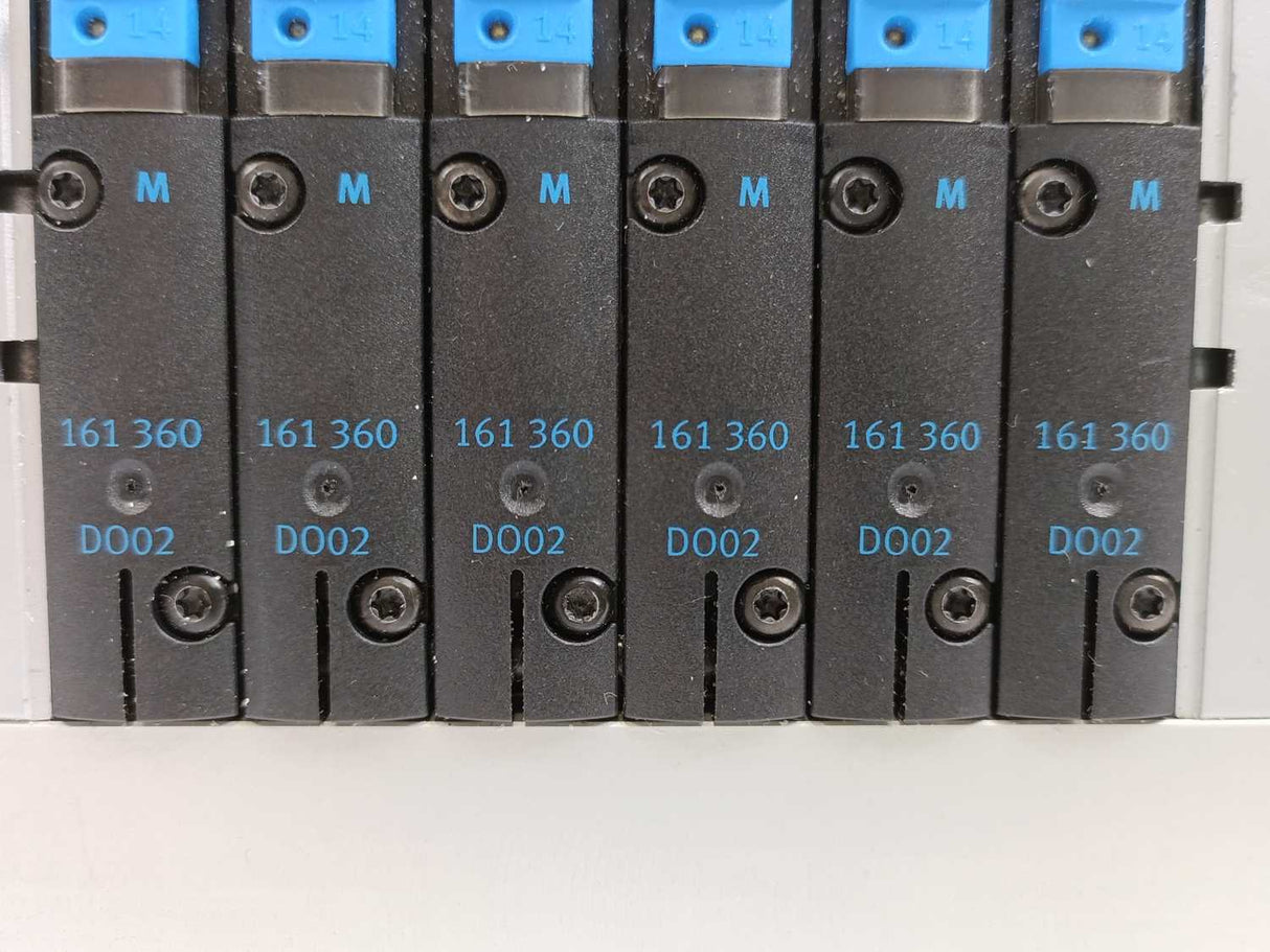 Festo 18210 CPV14-VI Valve Terminal, w/ 18261 CPV14-GE-FB-6