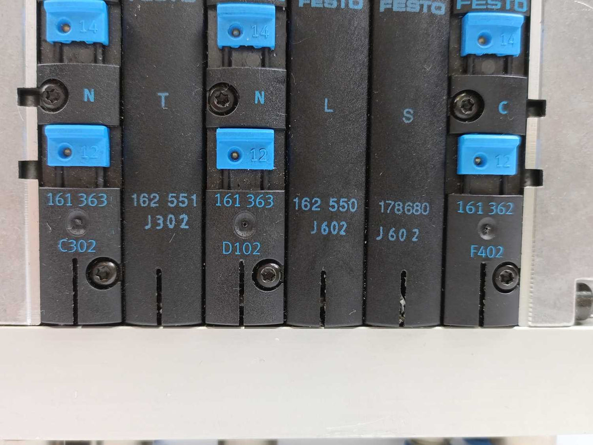 Festo 18210 CPV14-VI Valve Terminal, w/ 18261 CPV14-GE-FB-6