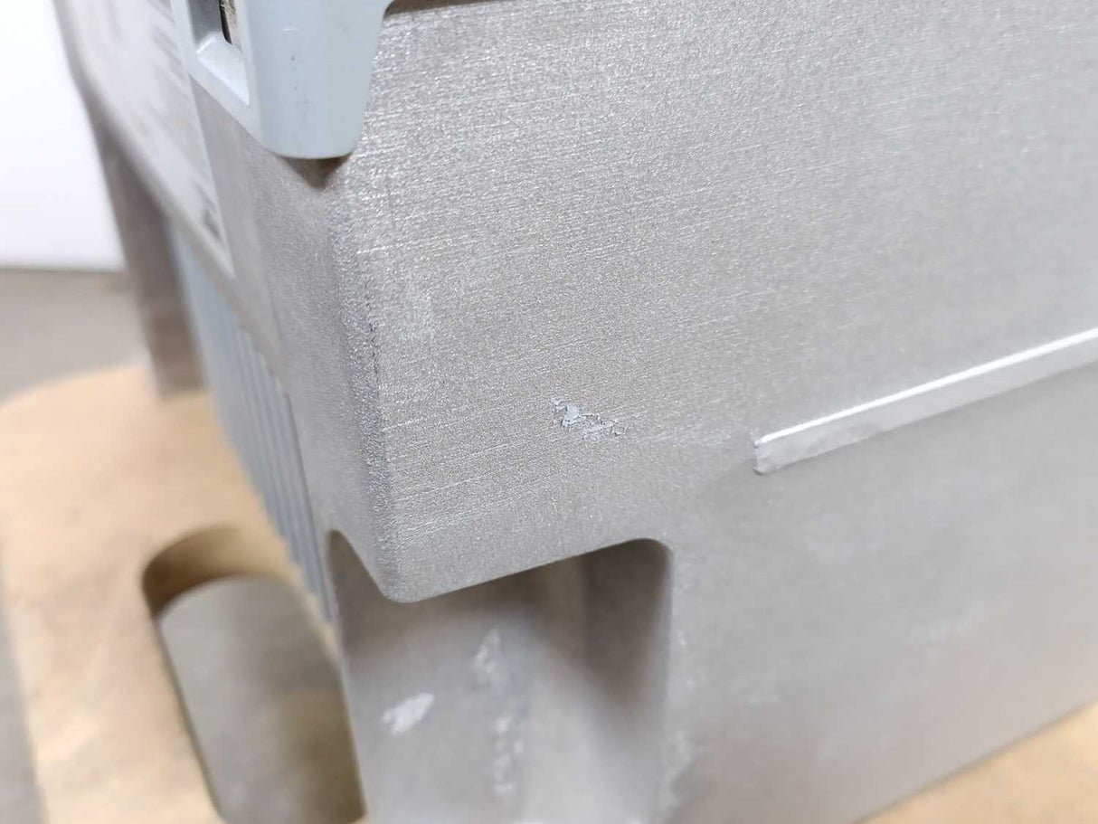 Danfoss 131F3243 FC-102P18KT4E55H1UGC VLT HVAC Drive 18.5kW