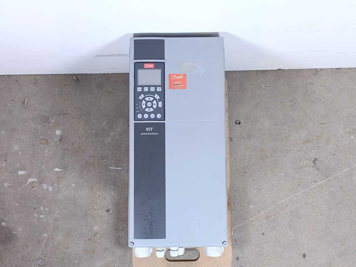 Danfoss 131N8758 FC-302P18KT5E55H1 Frequency Converter