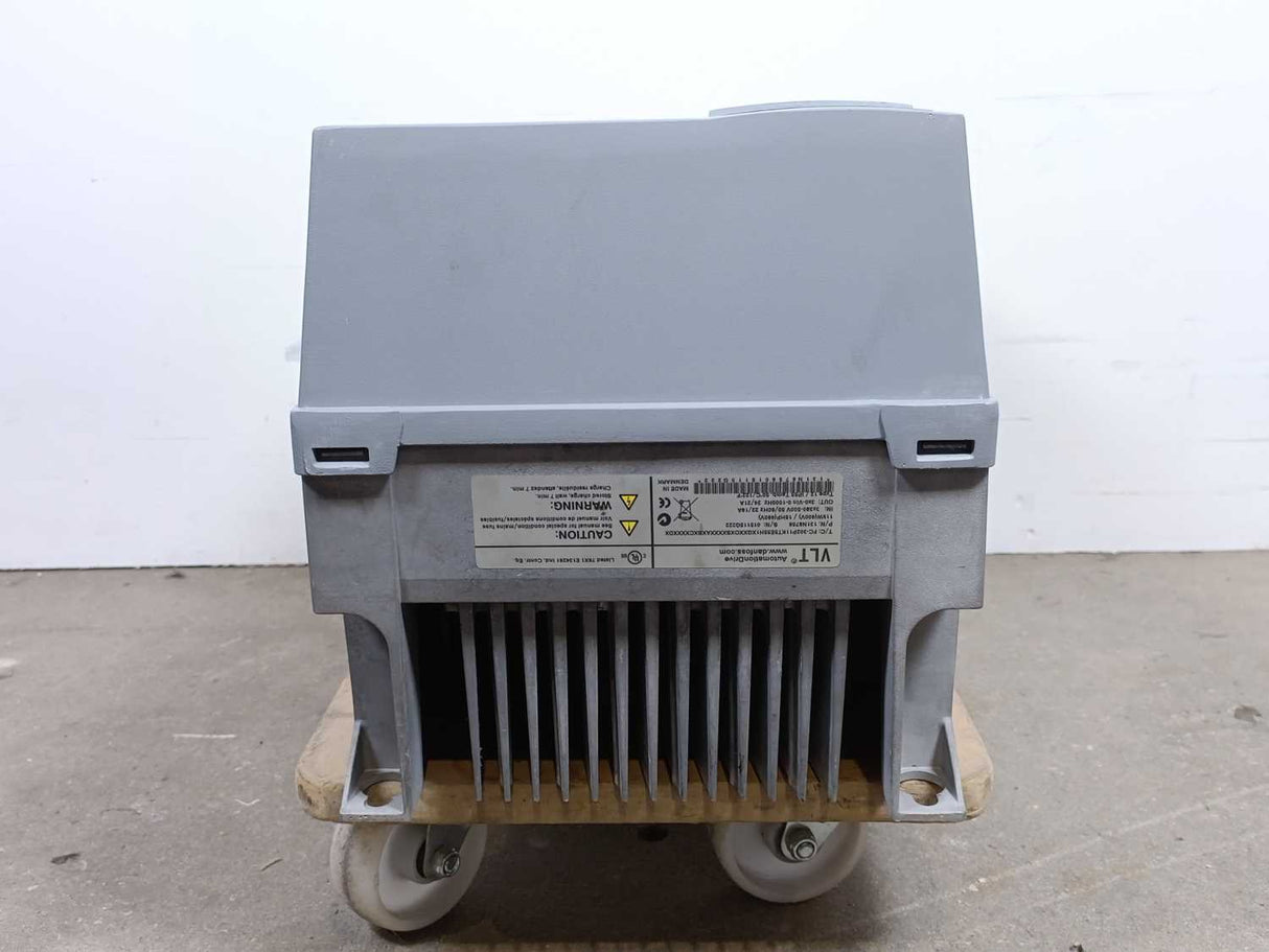Danfoss 131N8758 FC-302P18KT5E55H1 Frequency Converter