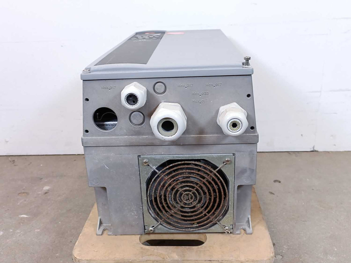Danfoss 131B5480 FC-102P15KT4E55H3 Frequency Converter VLT HVAC Drive