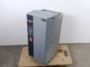 Danfoss 131L9240 FC-102P11KT4E55H3 Frequency Converter VLT HVAC Drive