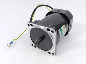 Shinmyung Servo / SMS 9IF120E4J Motor 120W, 220V, 50/60Hz, 1.0A, 1300/1550rpm