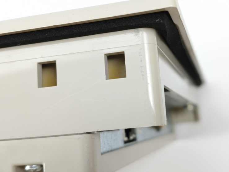 Siemens 6AV6 642-0BA01-1AX1 Simatic TP 177B Display Without Memory Card