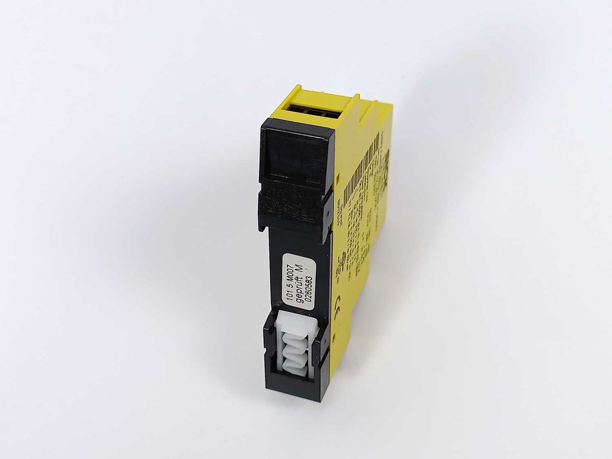 SICK 1043917 UE12-2FG2D0, Safety Extension Relay
