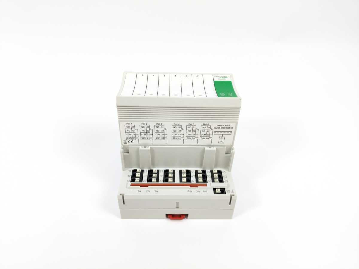 Honeywell CLIOP824A Pluggable Panel Bus Relay Output Module