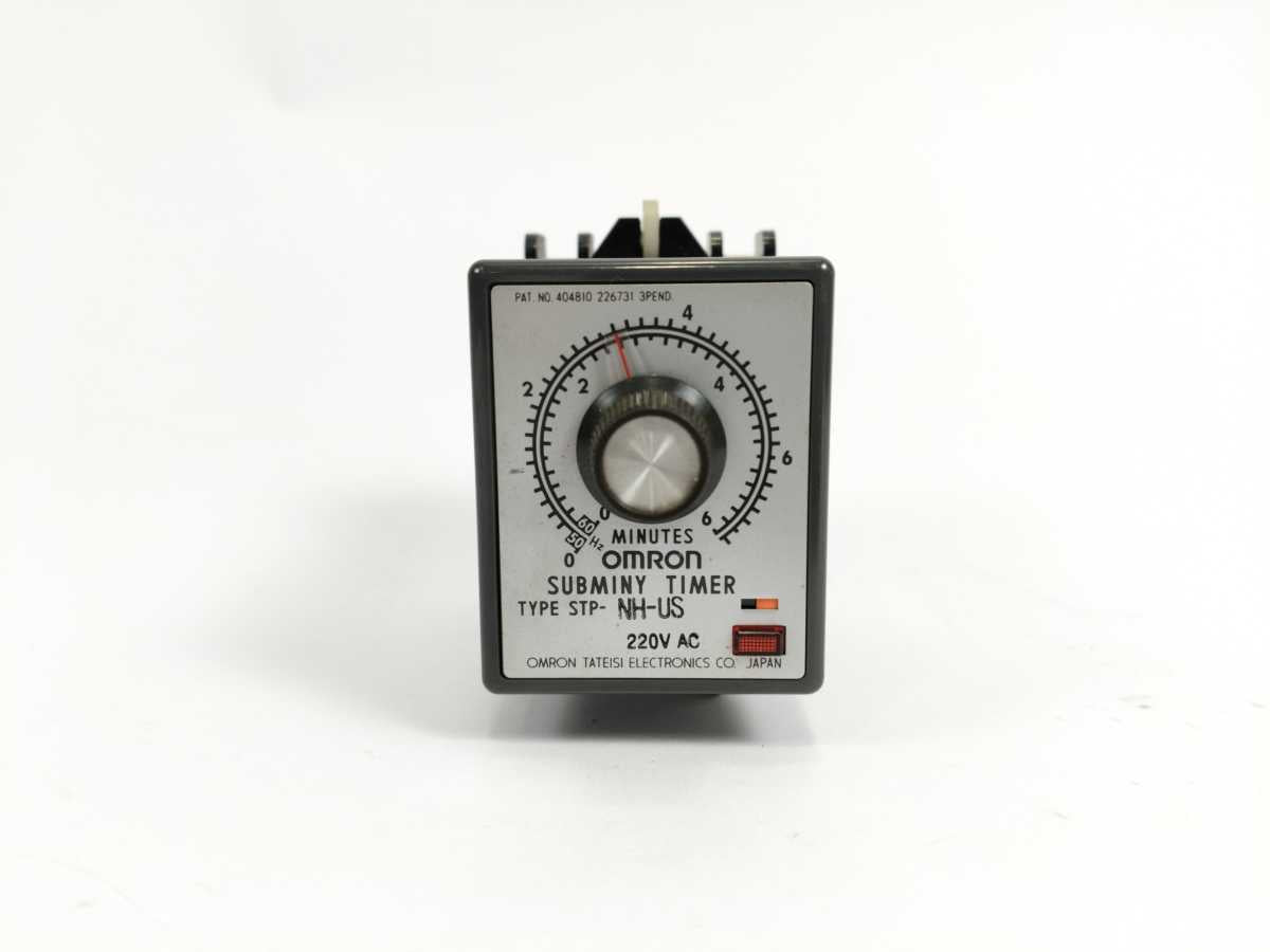 OMRON STP-NH-US Subminy Timer 220V AC