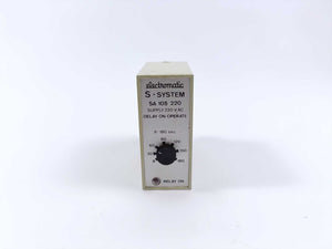 Electromatic SA 105 220 8-180 sec. 220 VAC Relay. Delay on Operate