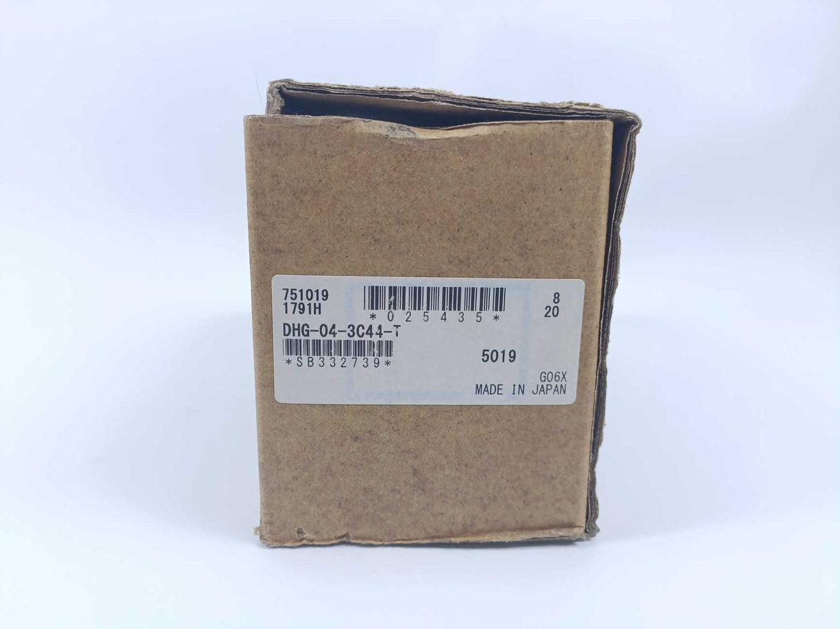Yuken DHG-04-3C44-T-5019 Pilot Operated Directional Valve
