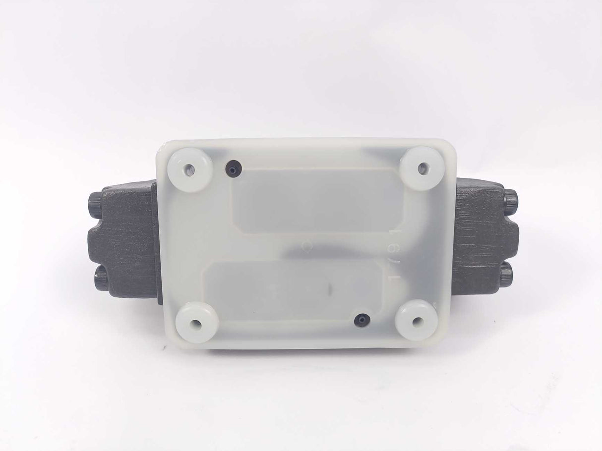Yuken DHG-04-3C27-5017 Pilot Operated Directional Valve