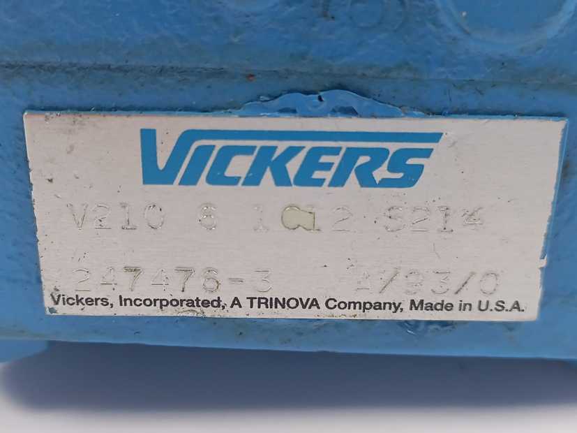 VICKERS 247476-3 V210 6 1C12 S214 Vane Pump