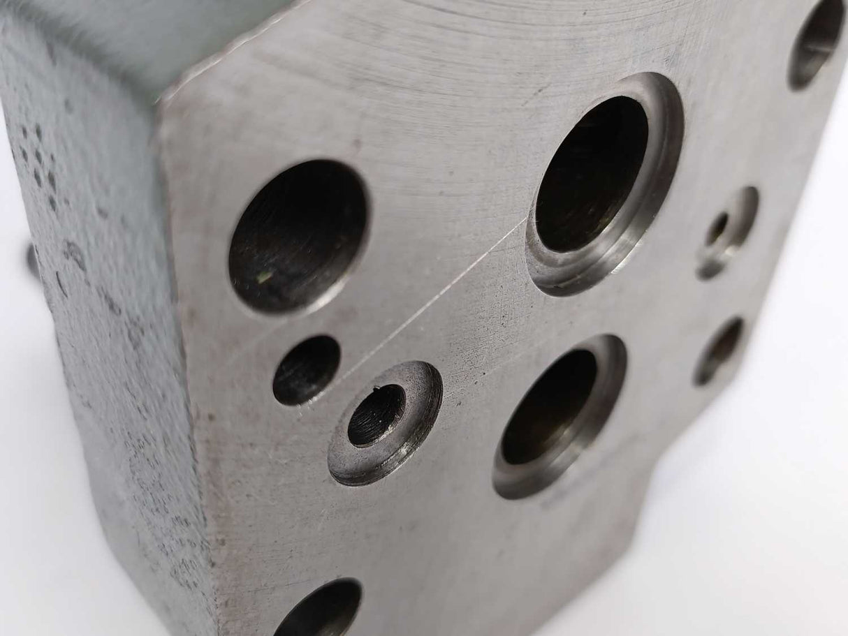 Rexroth DR 10-5-32/315Y Pressure Reducig Valve