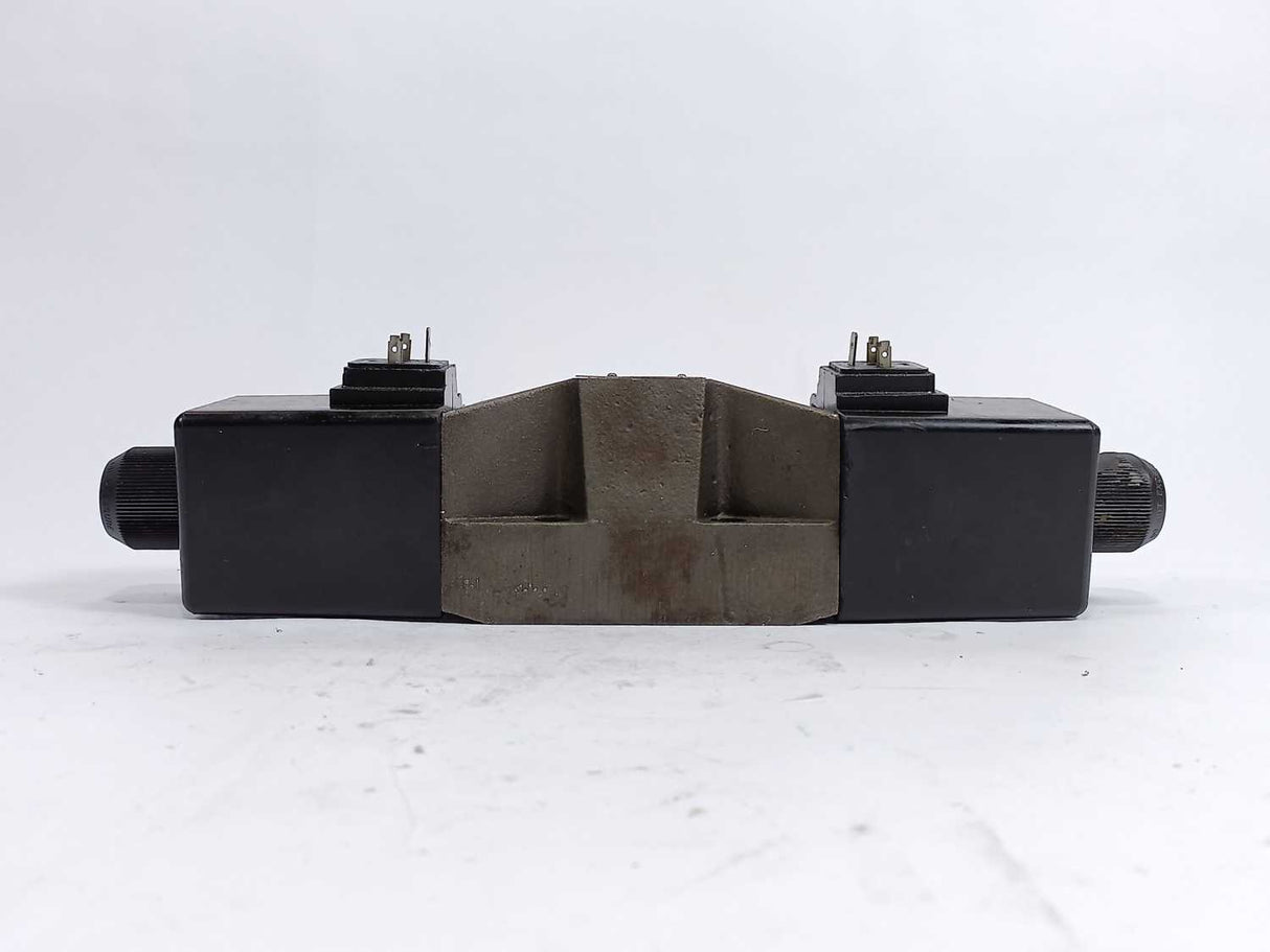 danhydra DS4G310D Hydraulic Valve 24V DC