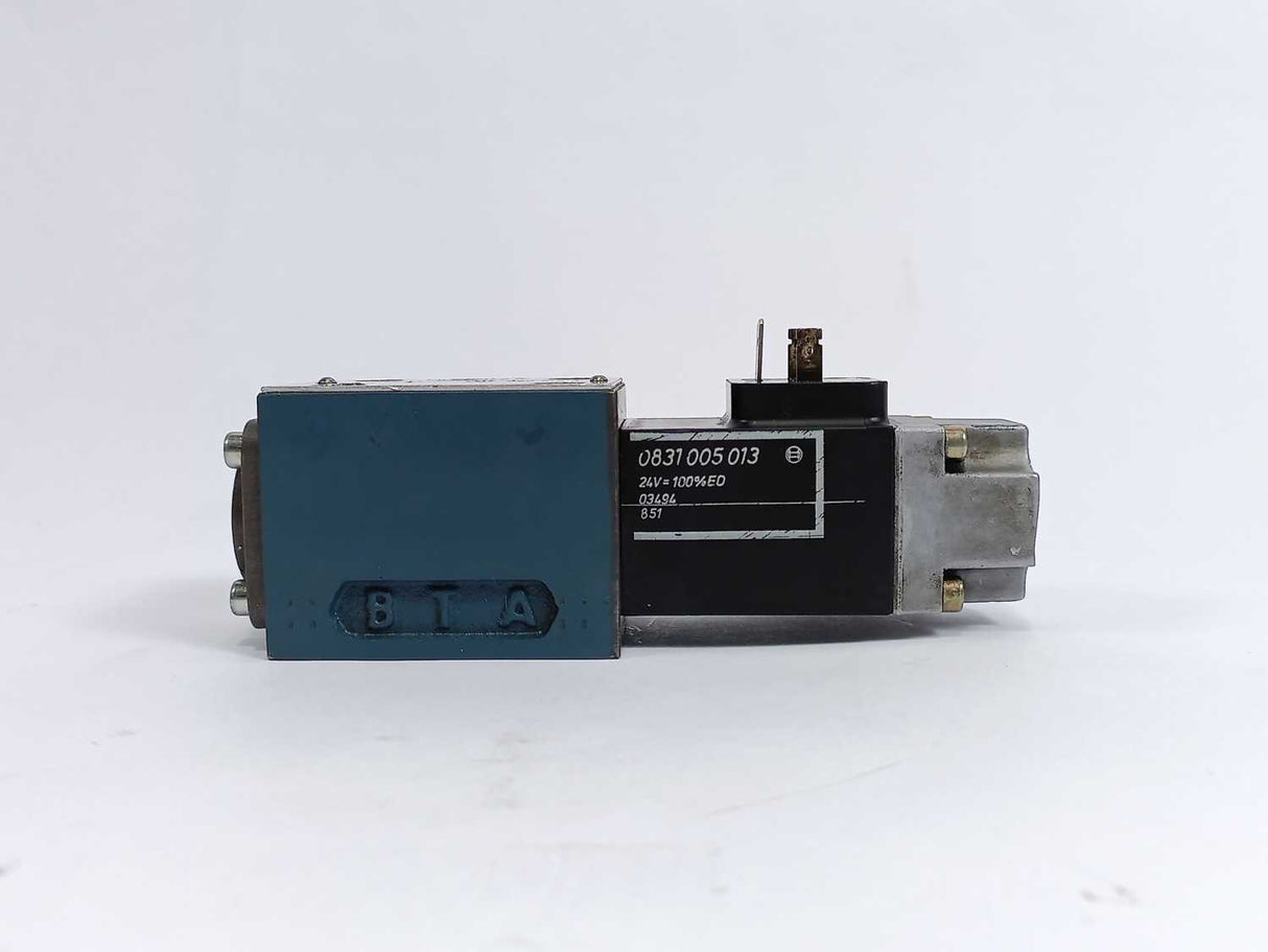 Bosch 0 810 090 106 081WV06P1N112WS024/00A0 Directional Valve