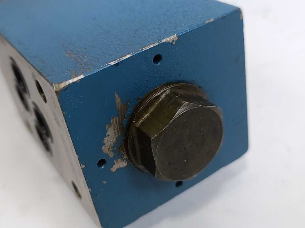 Rexroth 4WE 6 H73B62/EG24N9K4/A12 Directional Spool Valve, Direct Operated