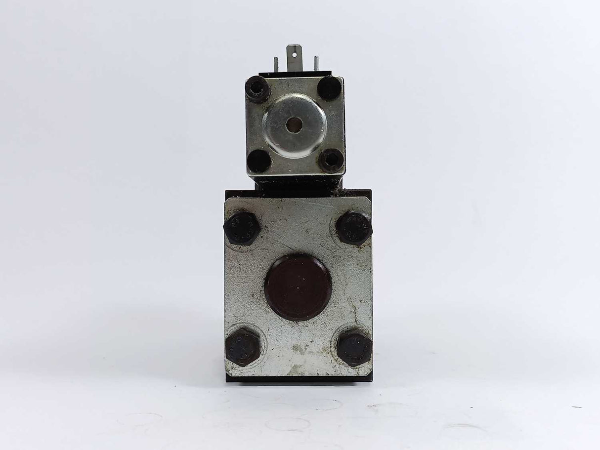 H+L Hydraulic WE199-10P1141-7X Solenoid-Operated Directional Control Valve