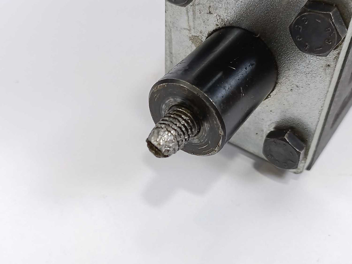 H+L Hydraulic WE129-10P100-7X Solenoid-Operated Directional Control Valve