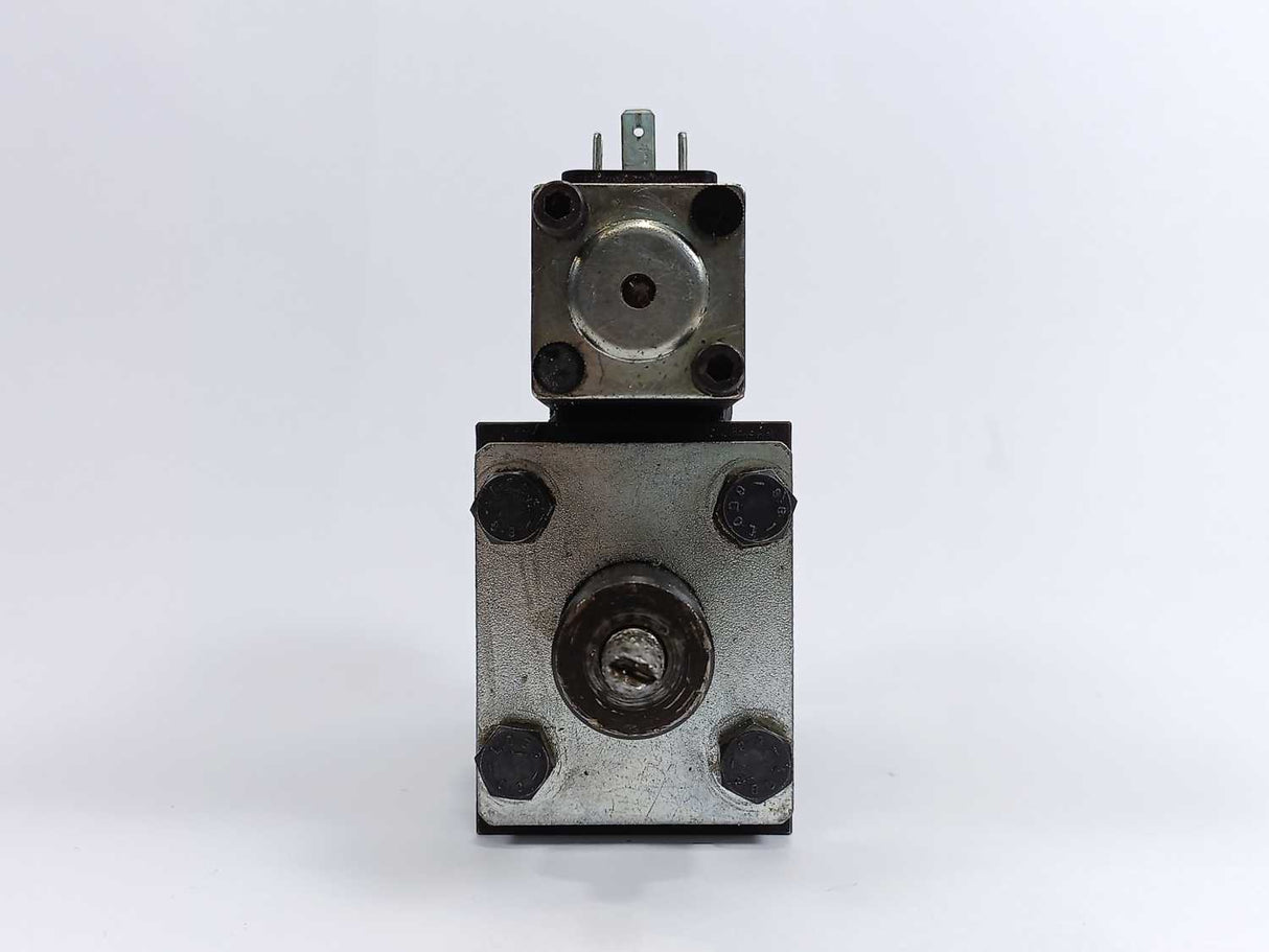 H+L Hydraulic WE129-10P100-7X Solenoid-Operated Directional Control Valve