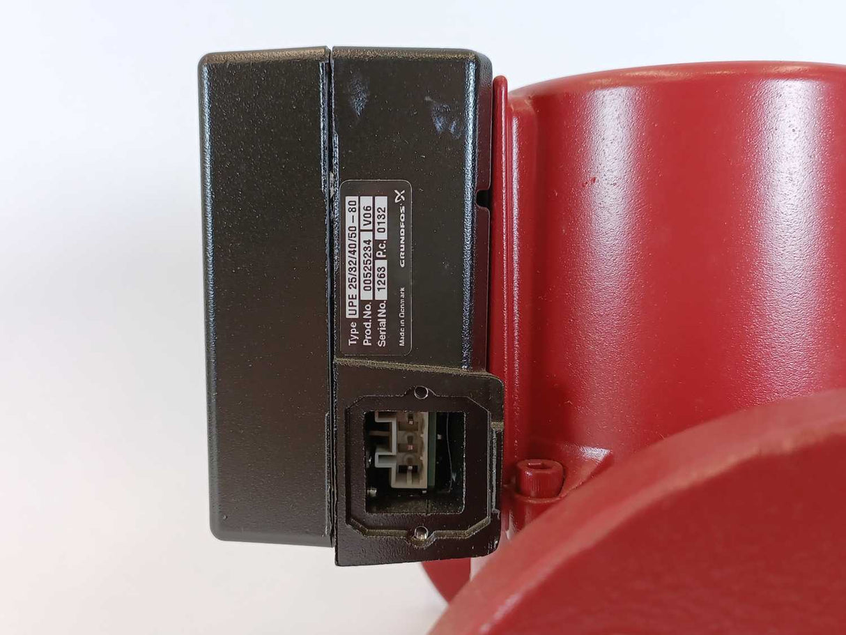 GRUNDFOS 52022107 Circulation Pump UPE 40-80 F 250