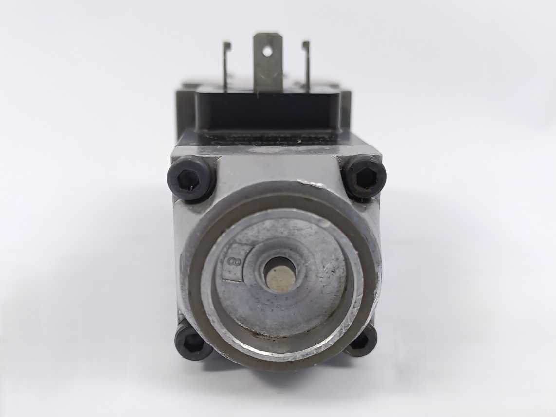 Rexroth Hydronorma 4WE 6 D 33/G 24 NZ4 Directional Solenoid Valve