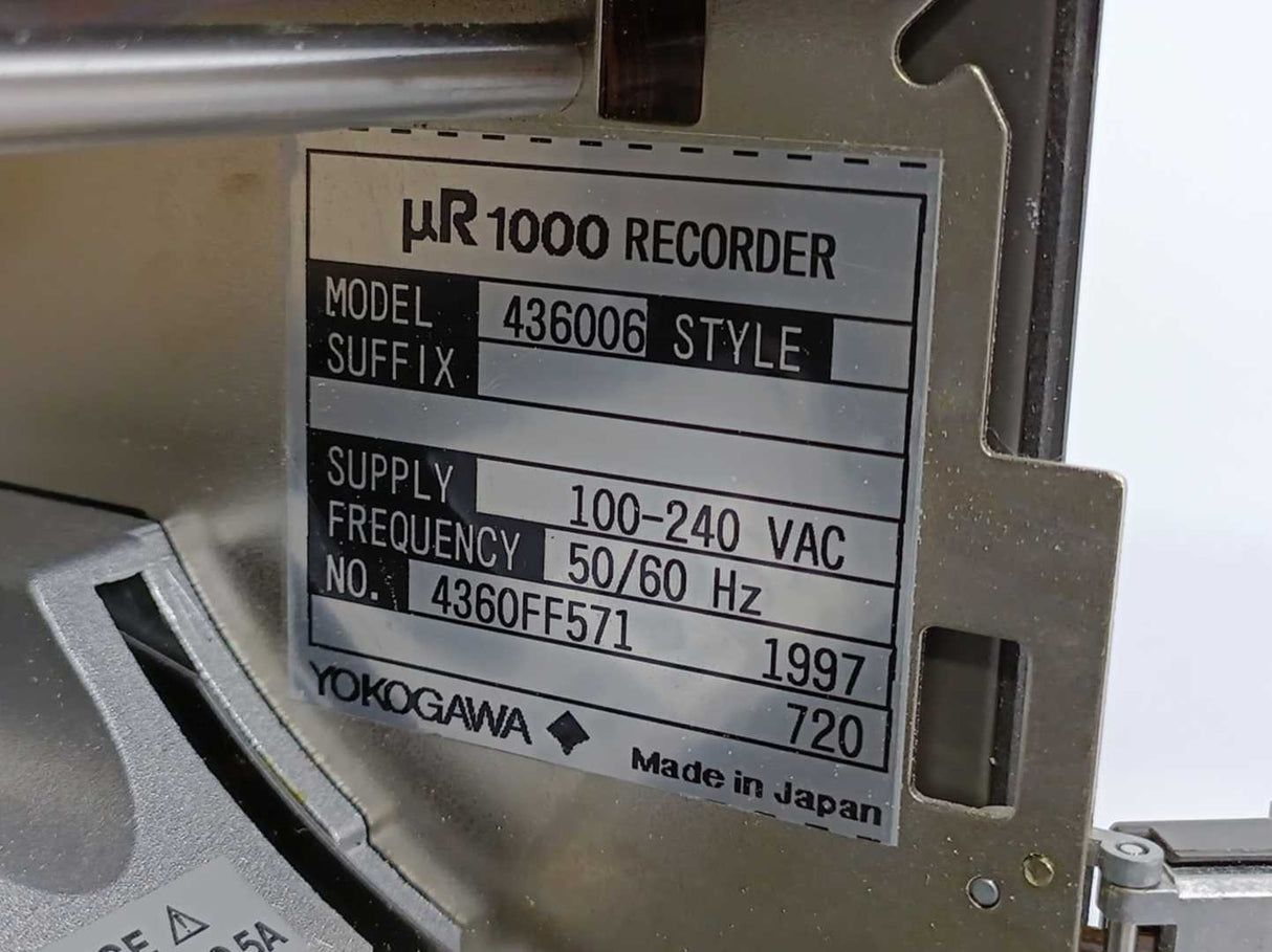 Yokogawa 436006 uR1000 Strip Chart Recorder, 100-240VAC, 50/60Hz