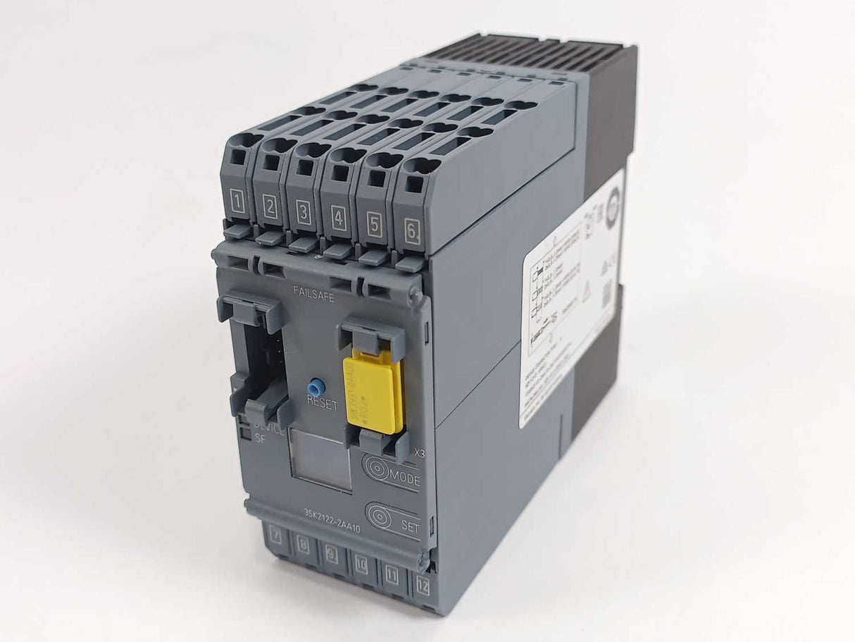 Siemens 3SK2122-2AA10 SIRIUS Safety Relay