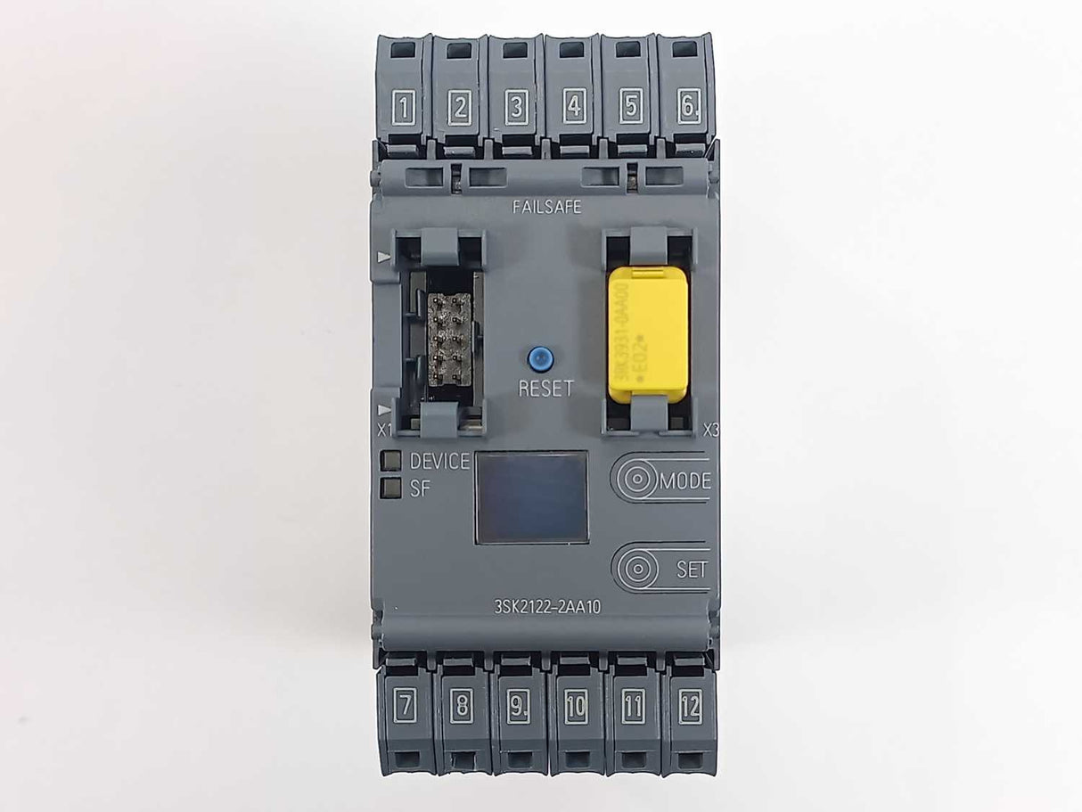Siemens 3SK2122-2AA10 SIRIUS Safety Relay