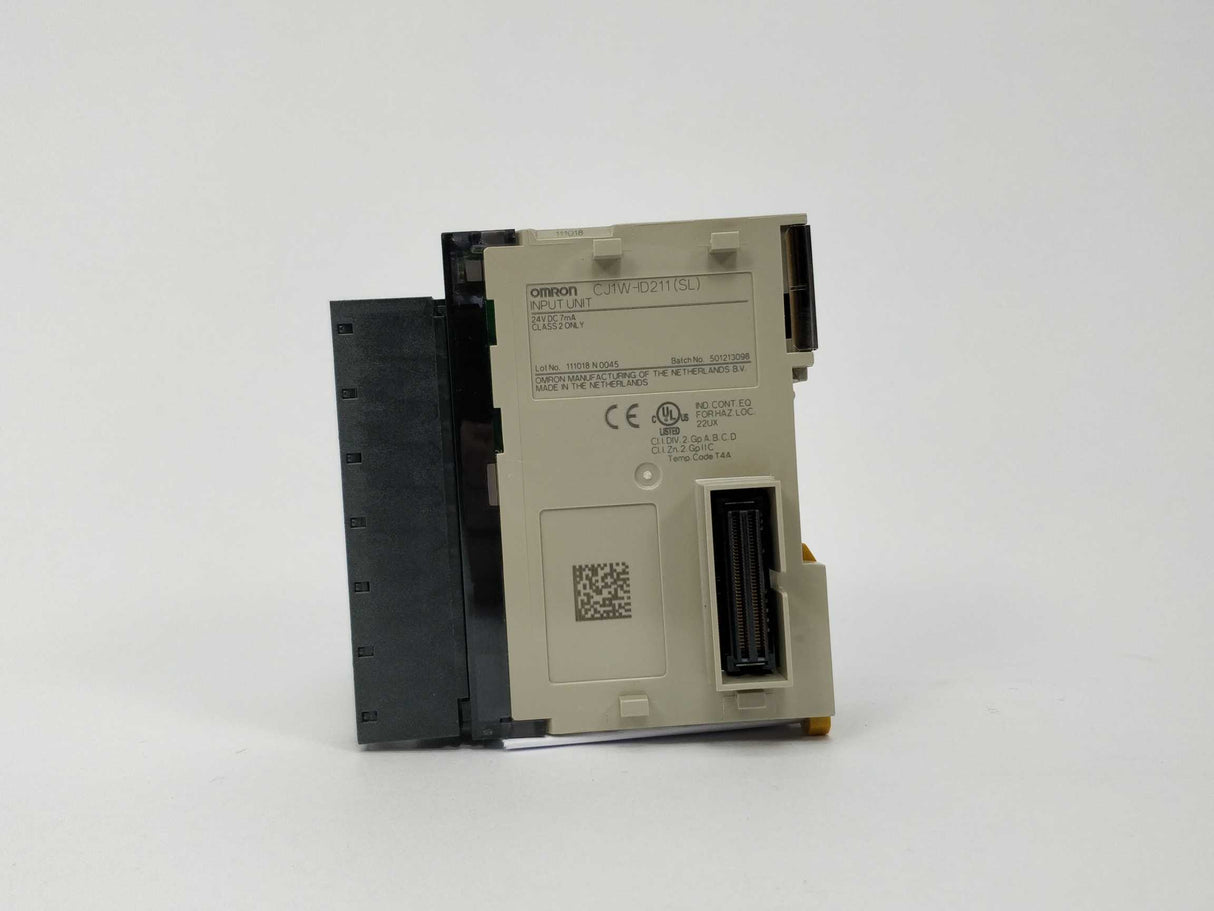 OMRON CJ1W-ID211 Input Unit ID211 24V DC 7mA w/ CJ-WM01-18P
