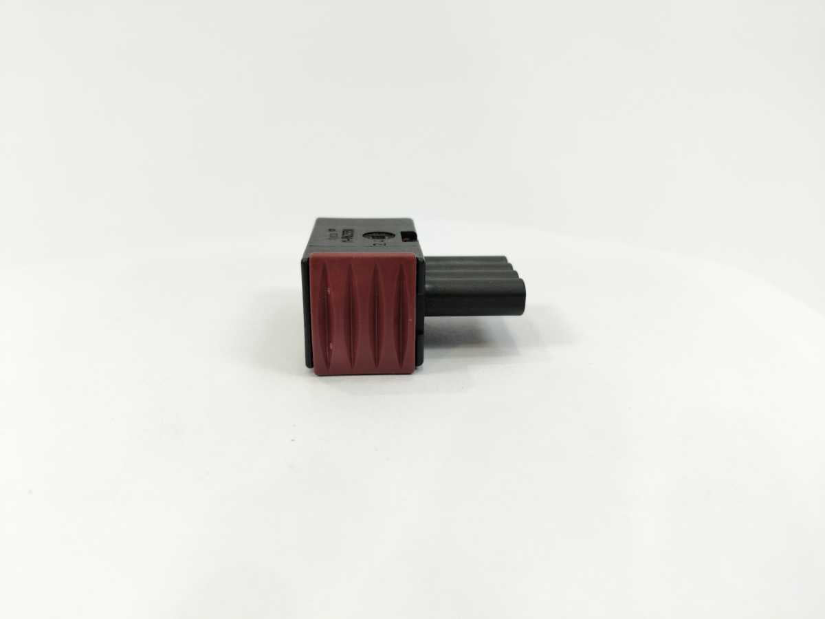 TE Connectivity 4113619 Connector Housing 5 Pcs. Batch