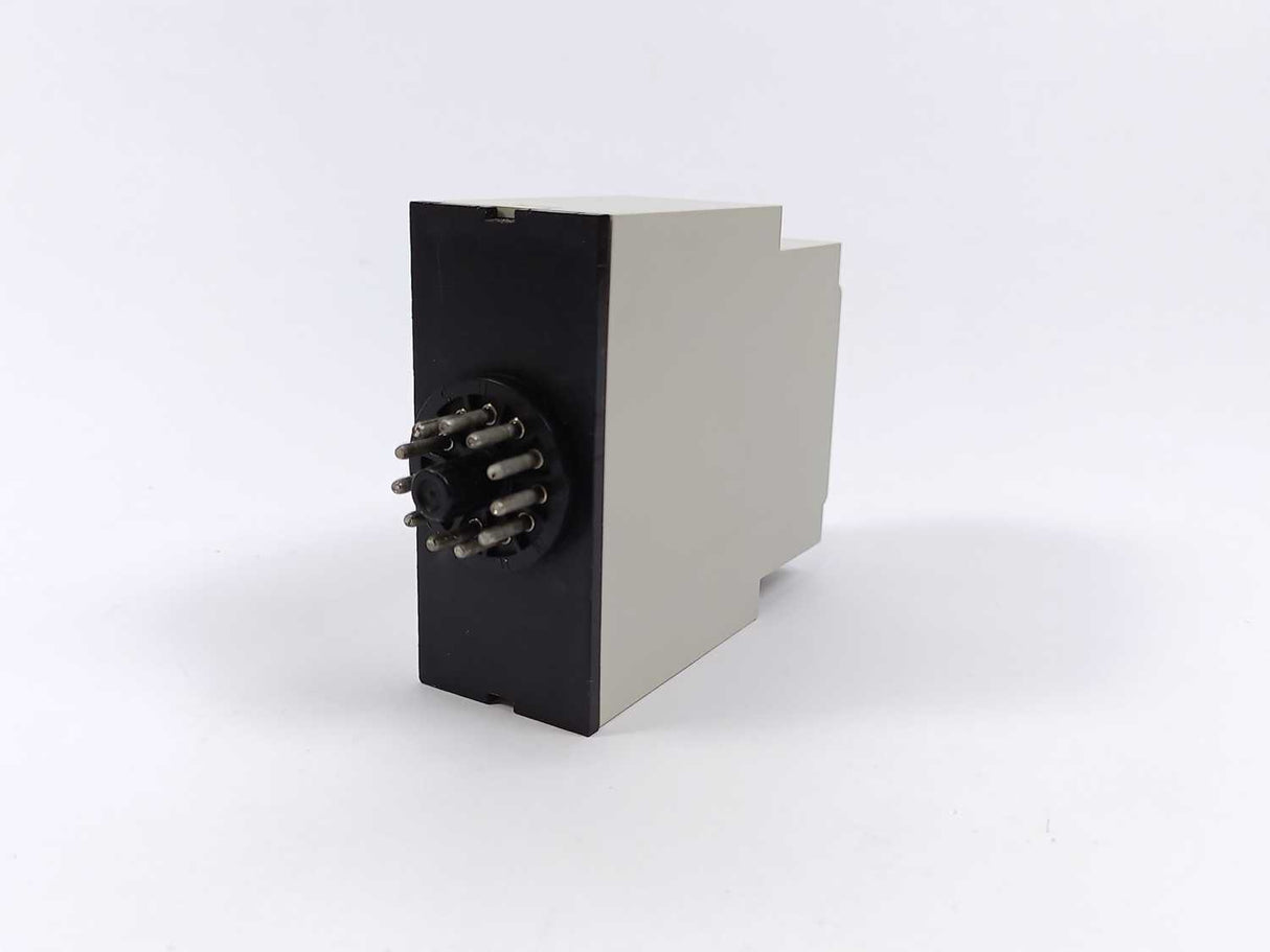 Carlo Gavazzi PUA01CB23500V Voltage and Current Relay