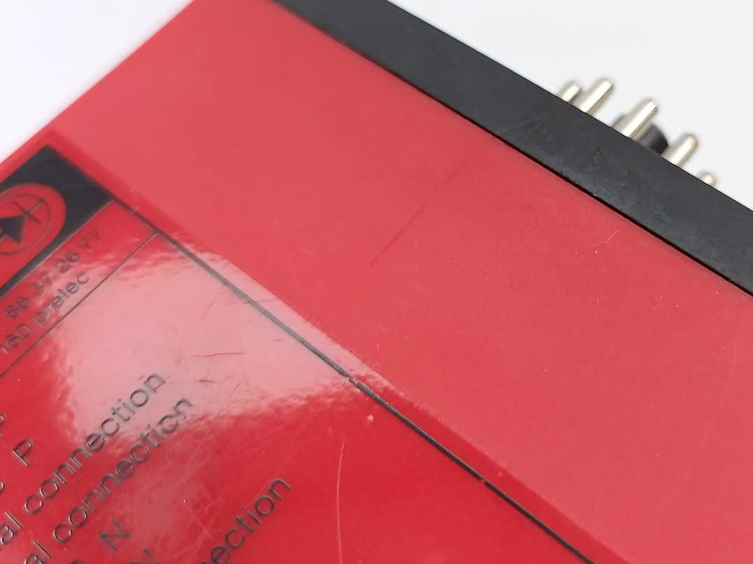 PR Electronics 2220 B1 Power Supply 220 VAC 50/60Hz