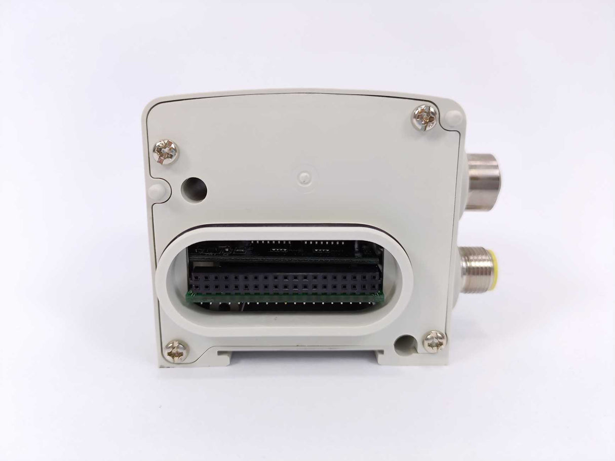 SMC EX250-SPR1 2x EX250 Input, 3x SV2300-5FU, 1x SV2200-5FU