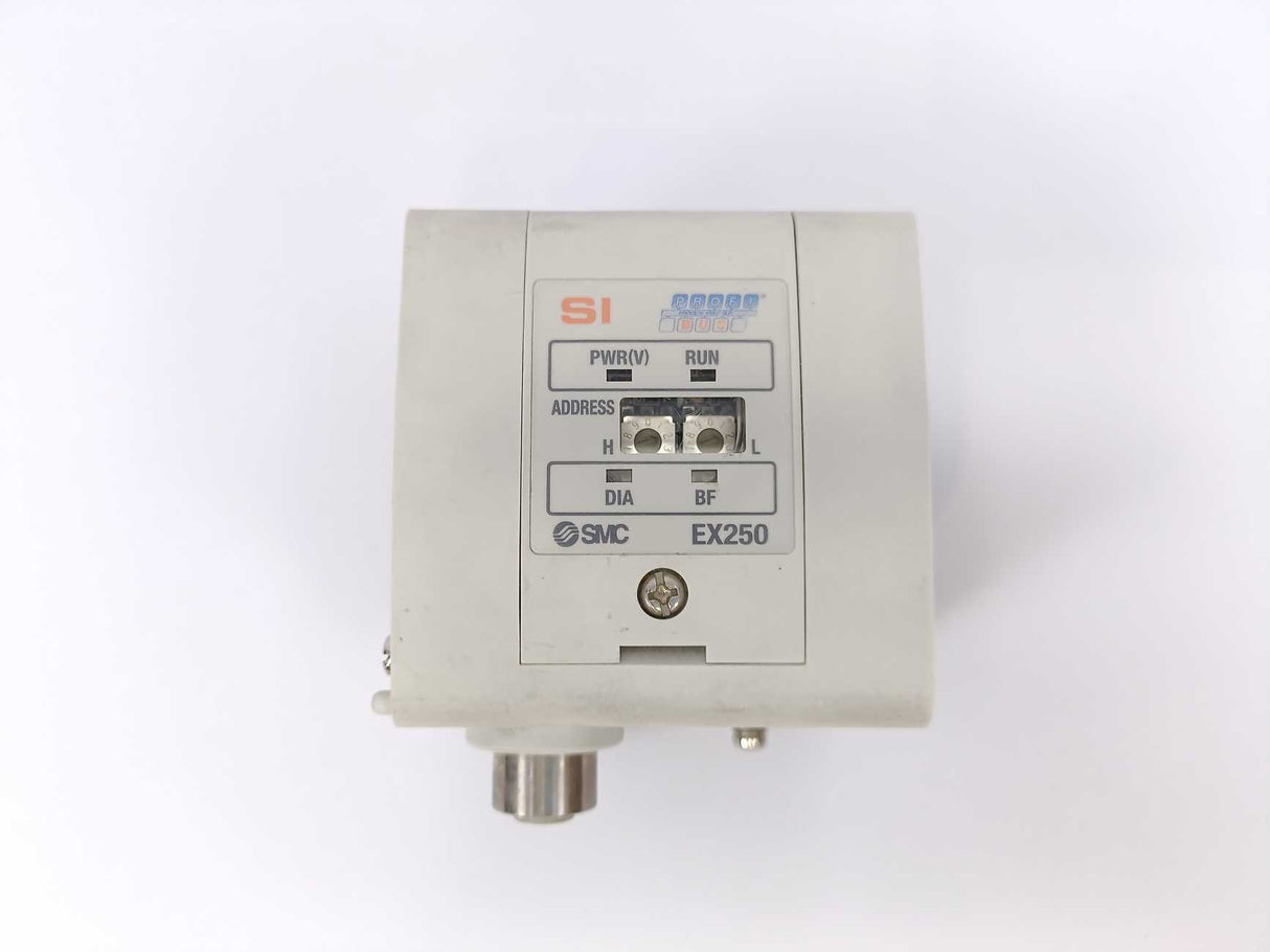 SMC EX250-SPR1 2x EX250 Input, 3x SV2300-5FU, 1x SV2200-5FU