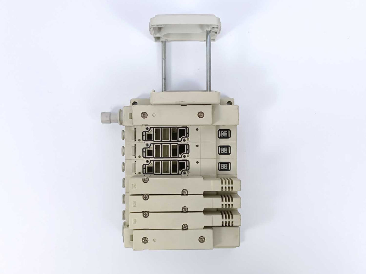 SMC SS5V2-W10S10D-06D-C6 Port Solenoid Valve
