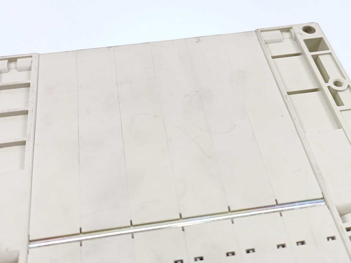 SMC SS5V2-W10S10D-06D-C6 Port Solenoid Valve