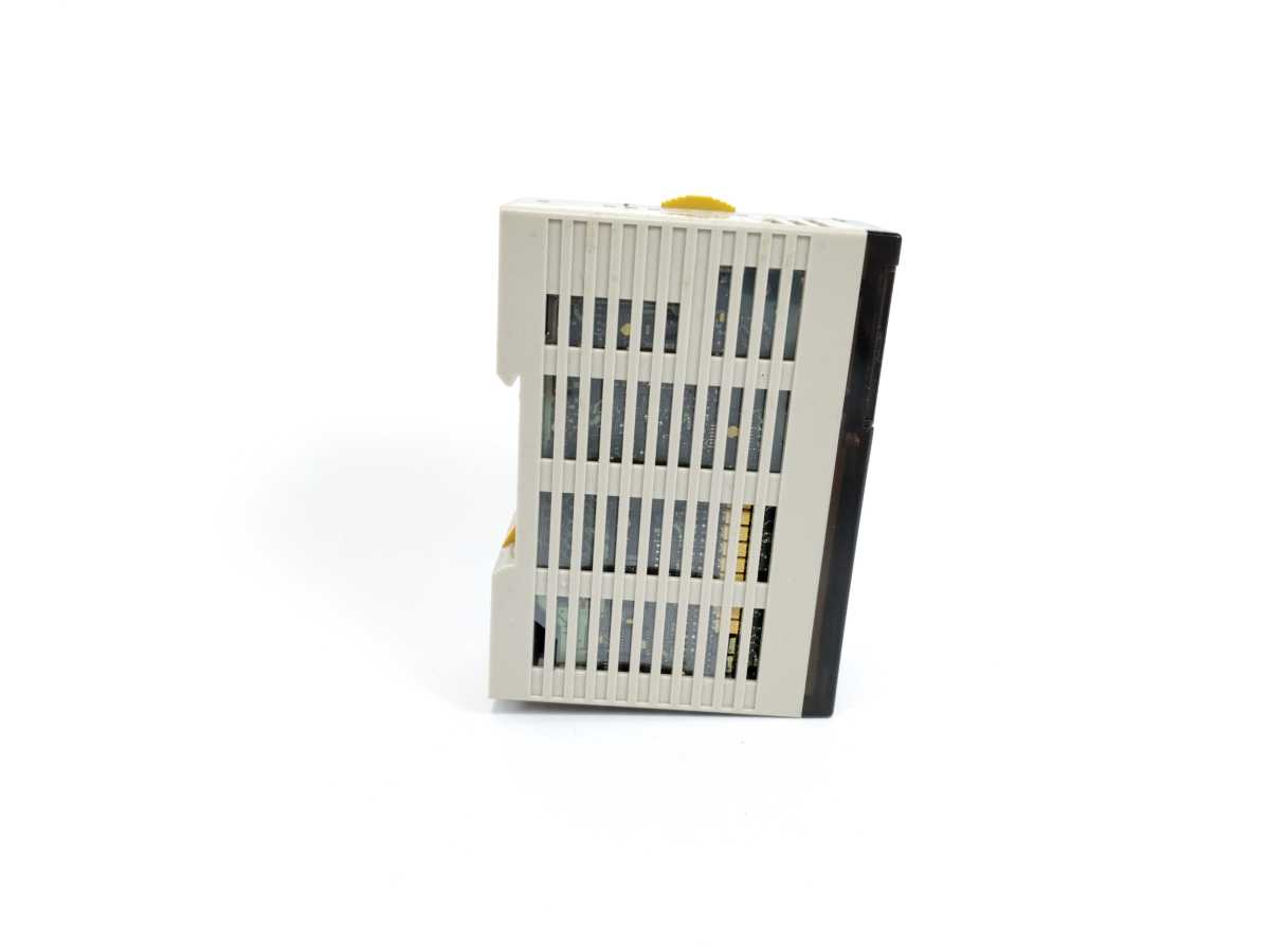OMRON CPM2C-20CDT1C-D Programmable Controller 24VDC 3W