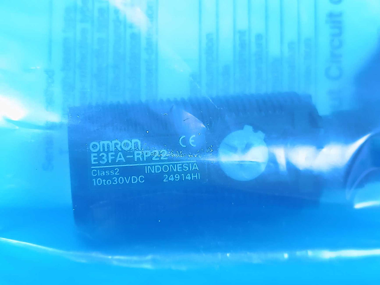 OMRON E3FA-RP22 Photoelectric Sensor