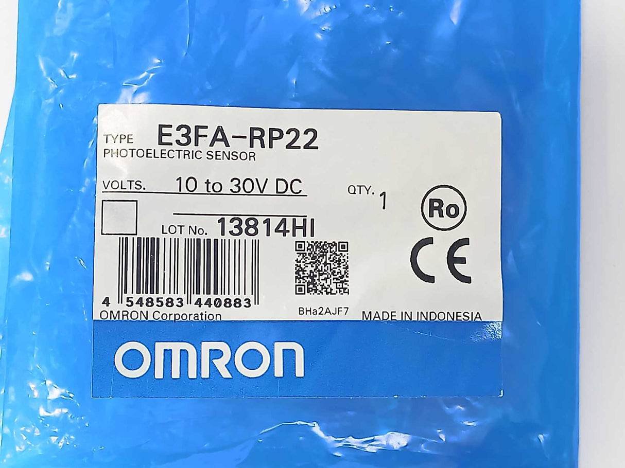 OMRON E3FA-RP22 Photoelectric Sensor