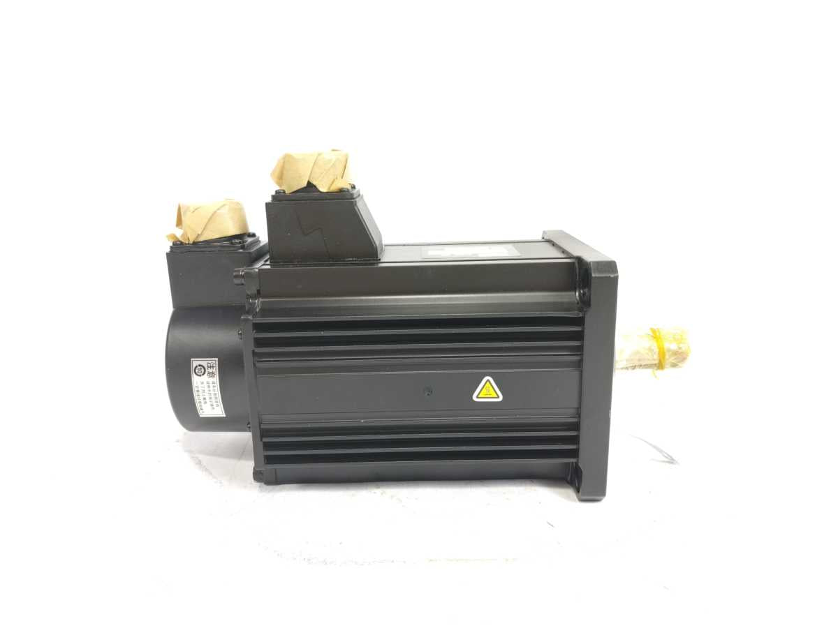 Panasonic  MSMA302P1G MINAS A4 Family AC Servo Motor