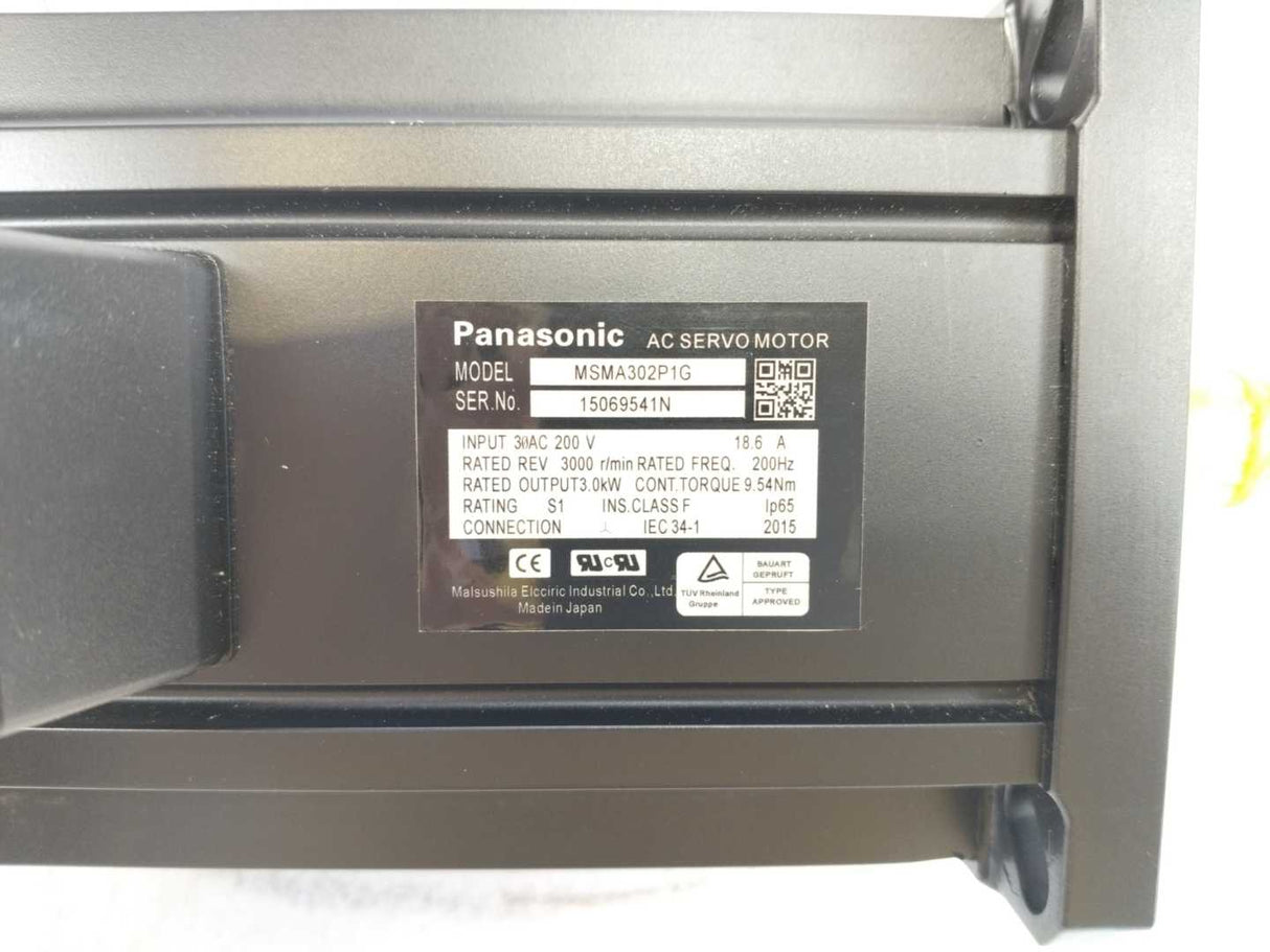 Panasonic  MSMA302P1G MINAS A4 Family AC Servo Motor
