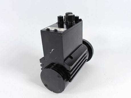 LENZE SDSGSSR035-22 Motor 0,14kW 0,45Nm 42VDC 5A