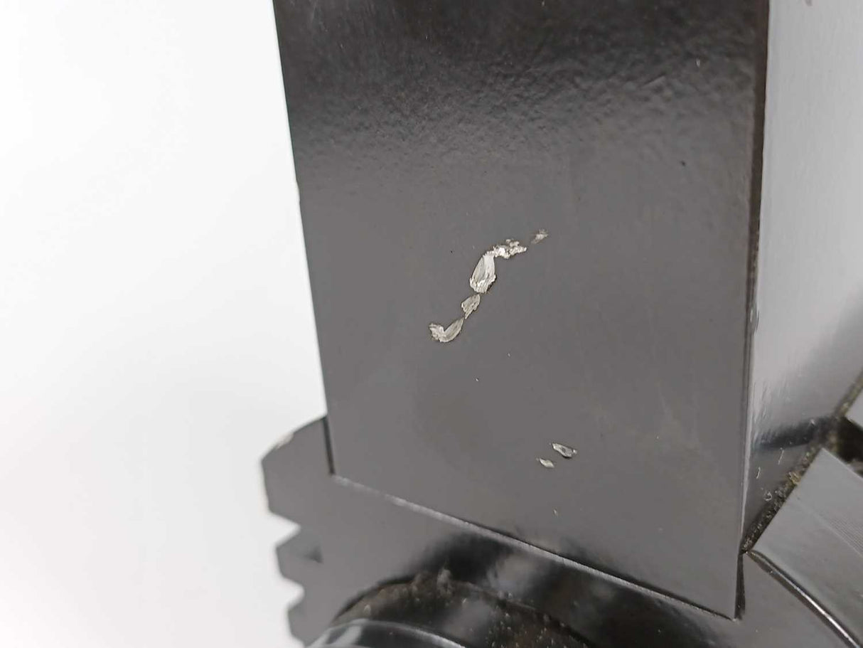 LENZE SDSGSSR035-22 Motor 0,14kW 0,45Nm 42VDC 5A